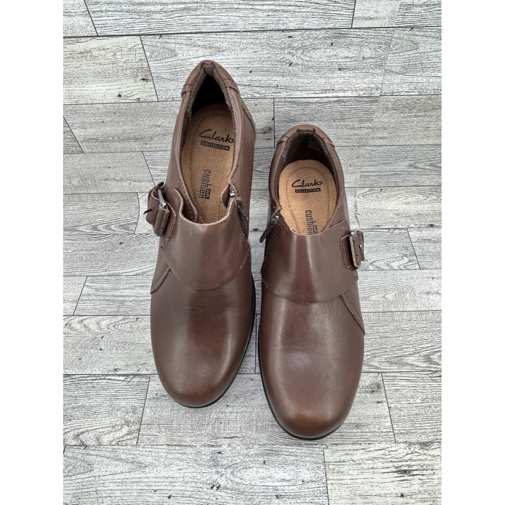 Clarks Collection Brown Leather Buckle Zip Ankle Bootie Shoes Women Size 8M